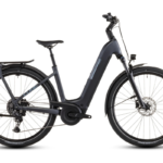 Cube Kathmandu Hybrid ONE 800 Easy Entry 2026