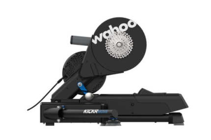 Home Trainer Wahoo KICKR MOVE avec mouvement avant-arrière de 20 cm et cassette 11 vitesses incluse