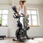 Vélo de biking Taurus IC70 Smart vue complète de profil