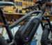 Recharger une batterie de vélo électrique